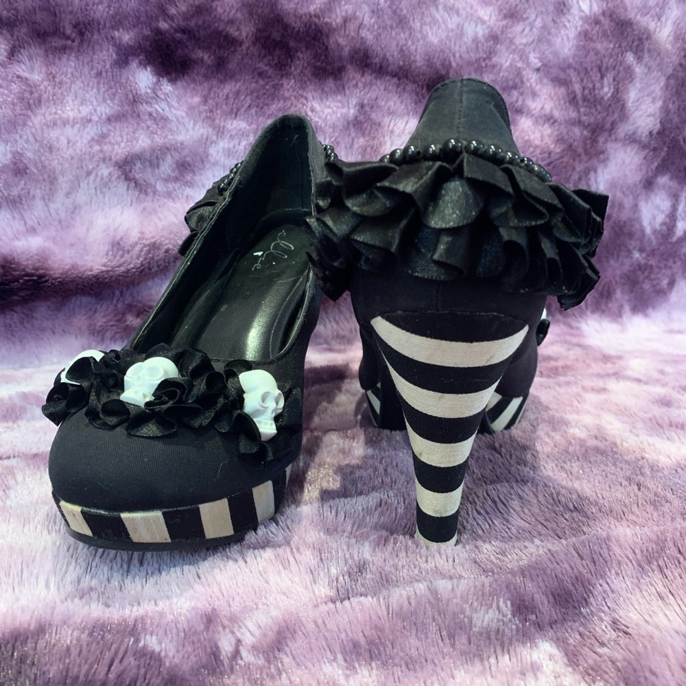 Beetlejuice Skeleton Heels Black and White Striped